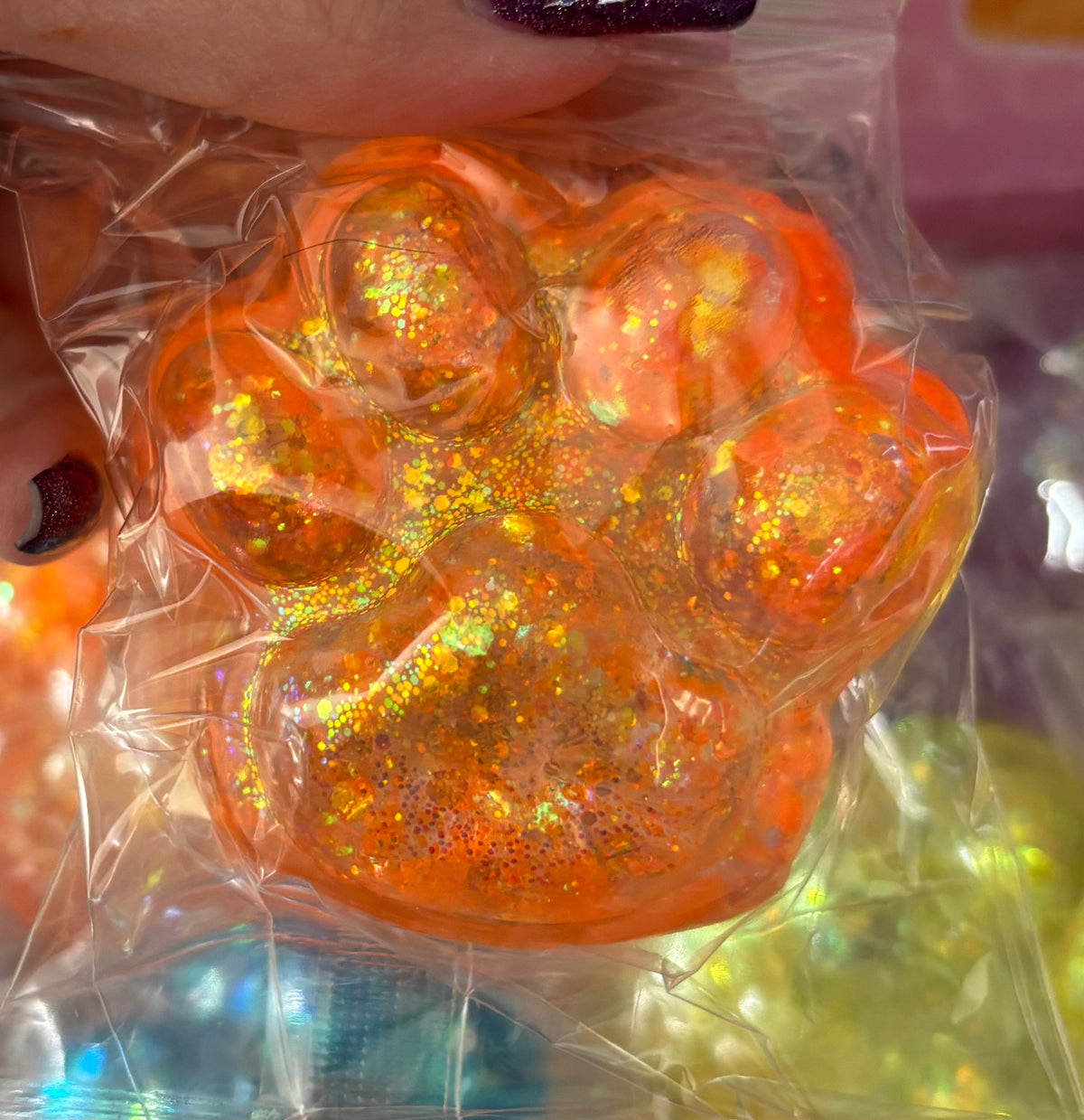 Squeeze sugar gel paws