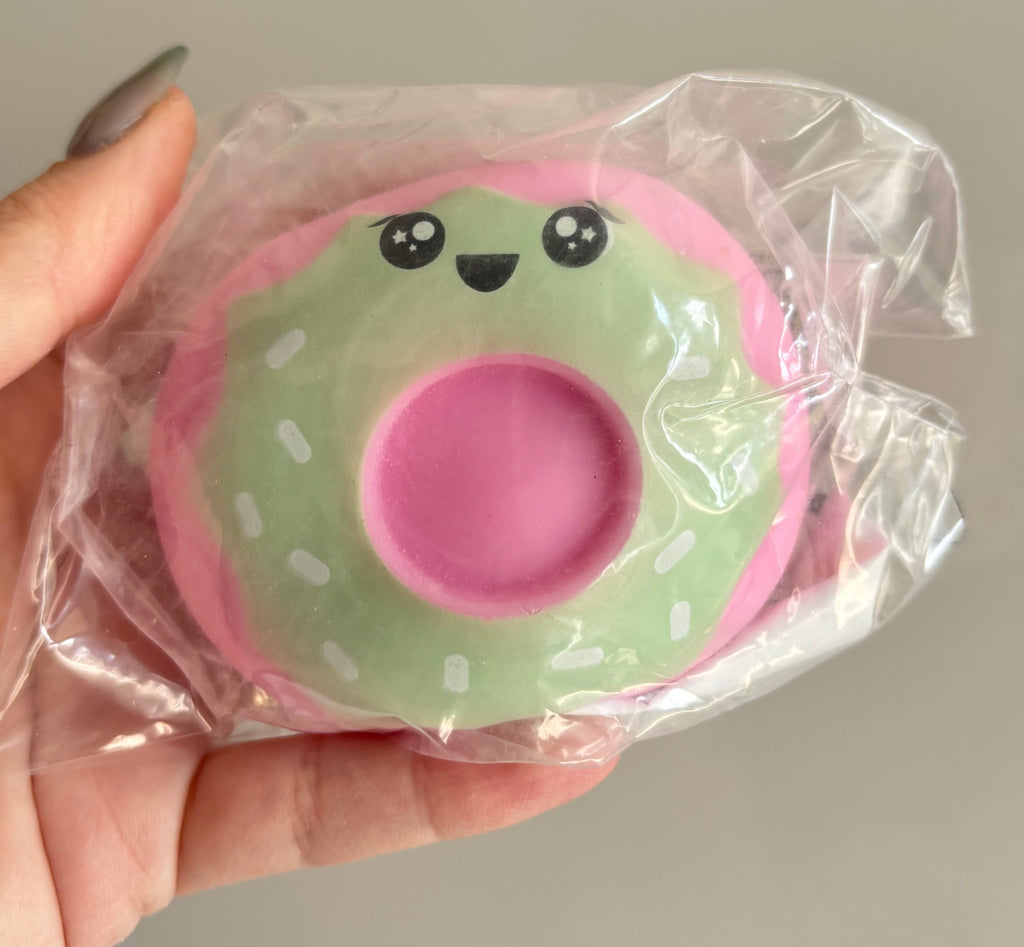 Squish meez doughie the doughnut