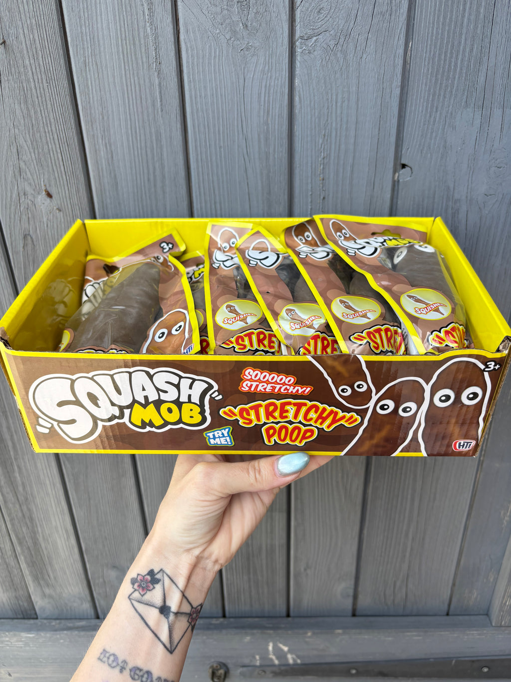 Squash Mob stretchy poop