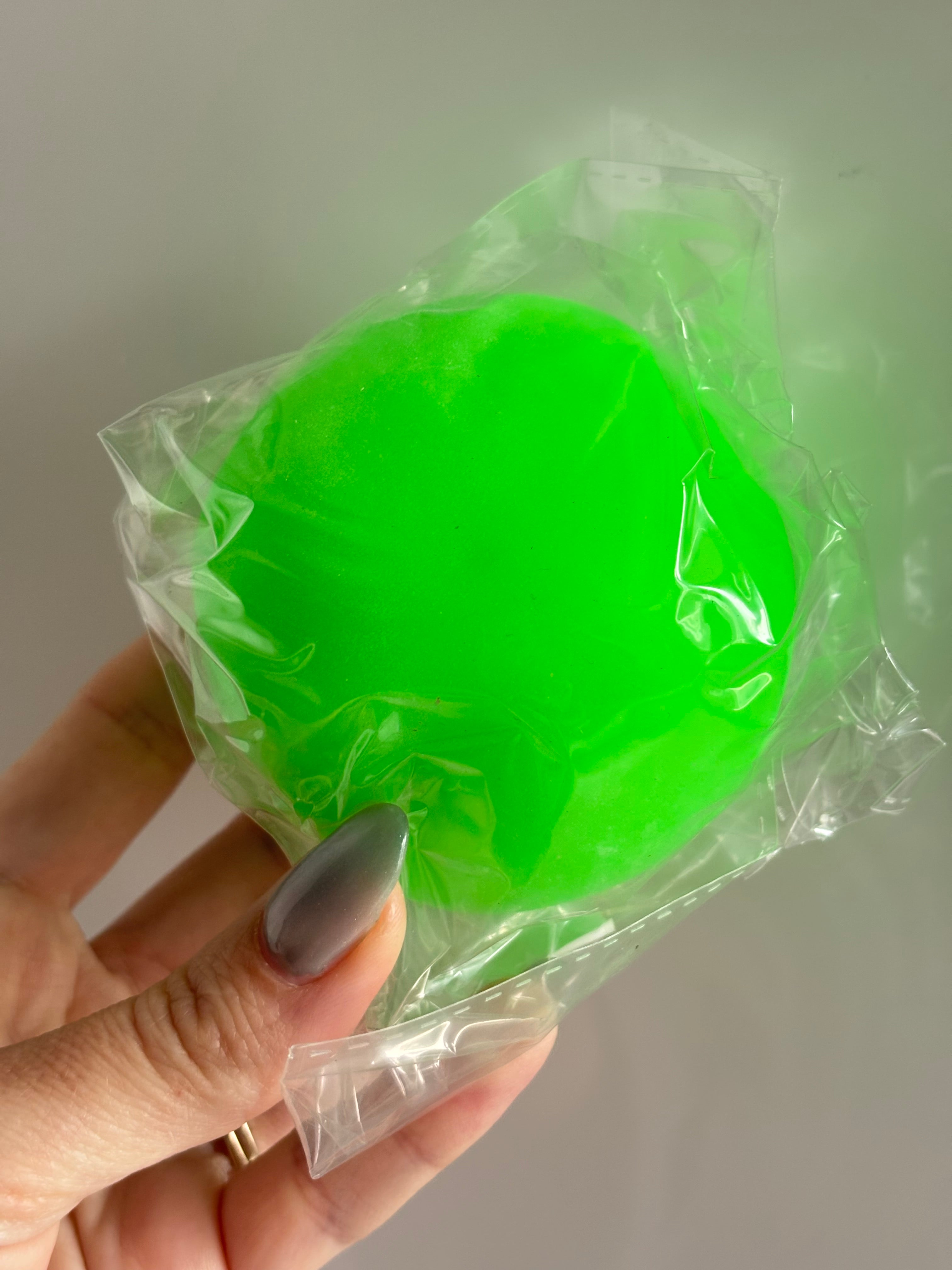 Mouldable stress ball