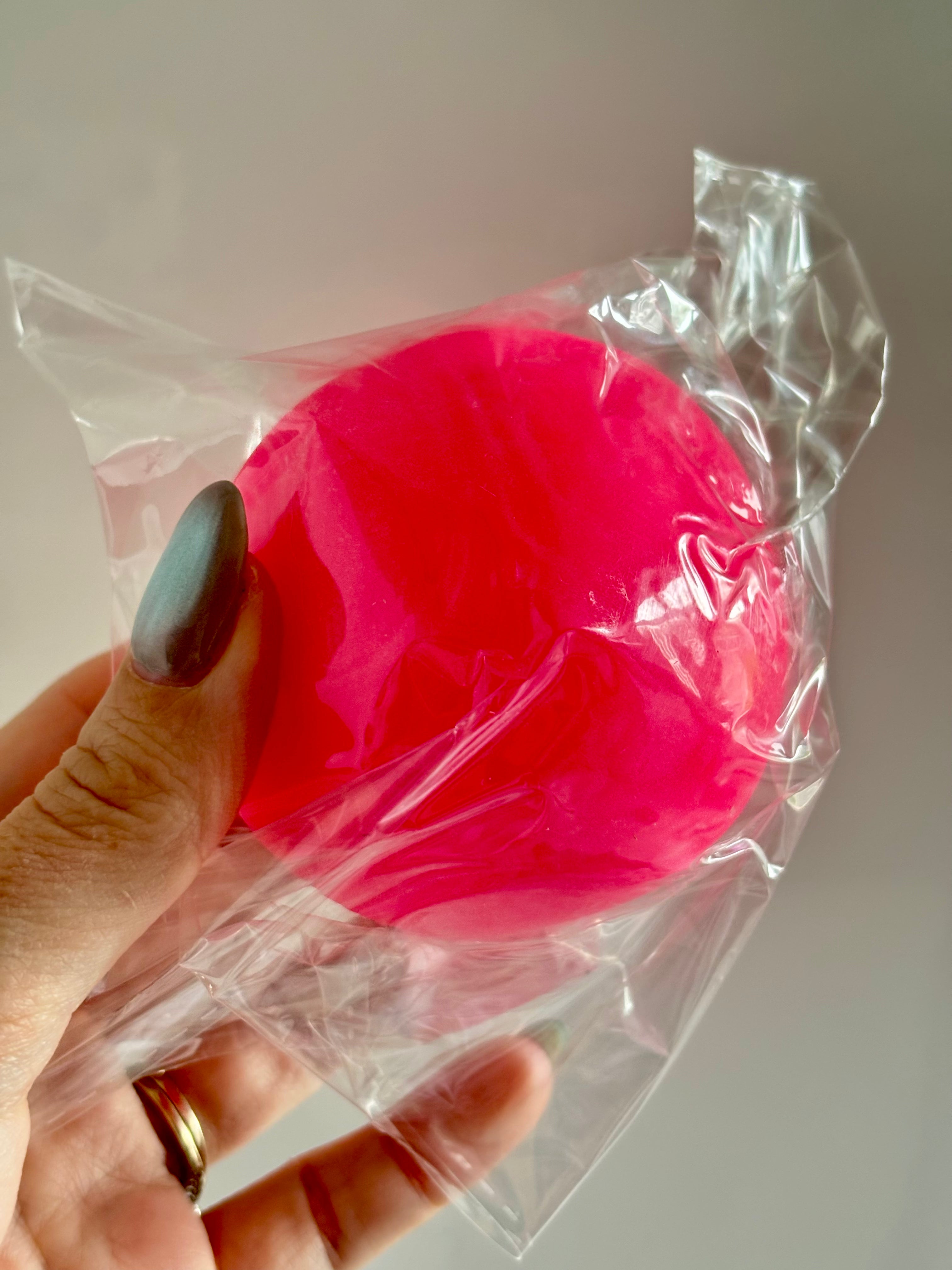 Mouldable stress ball