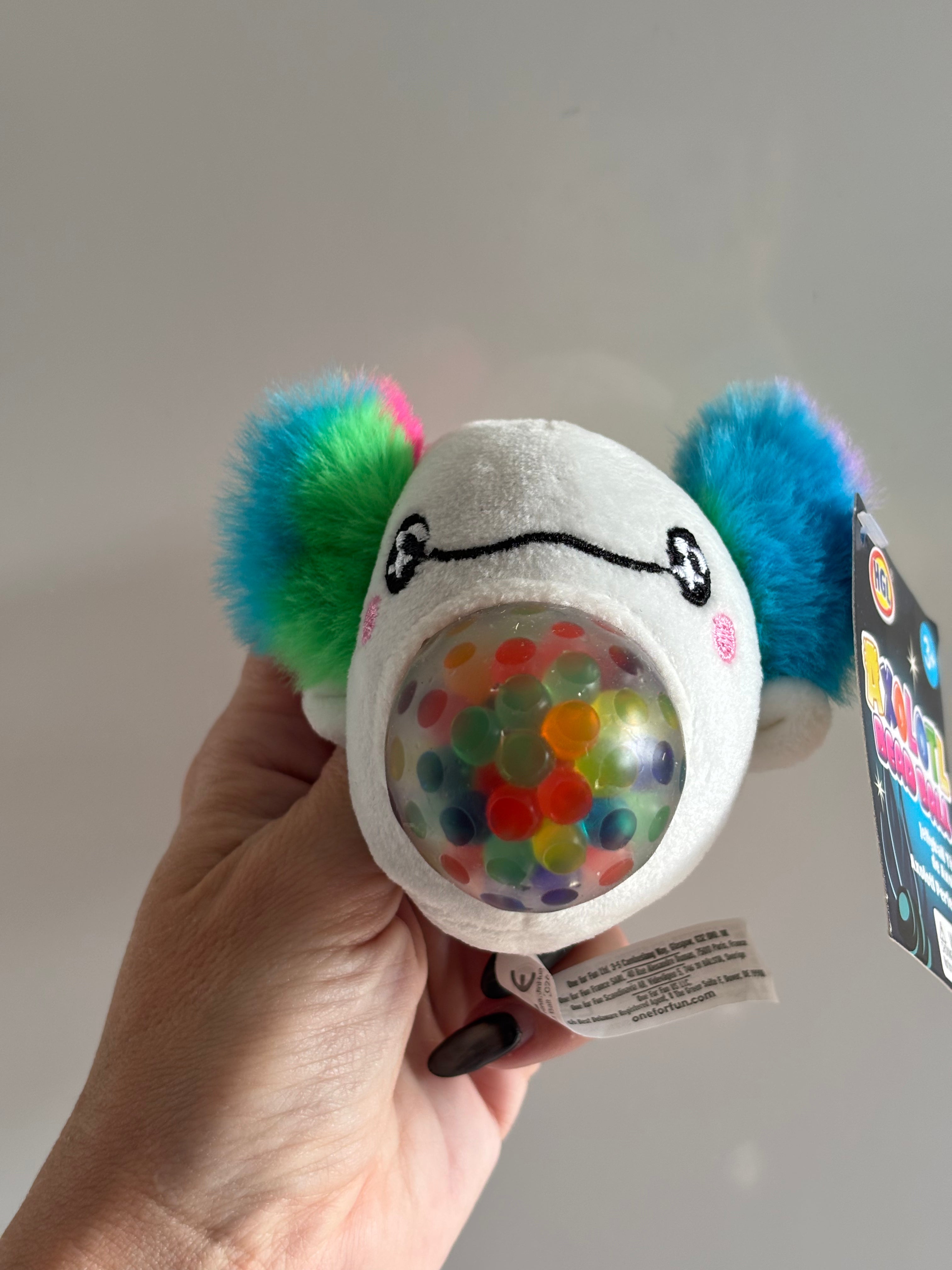 Axolotl bead ball