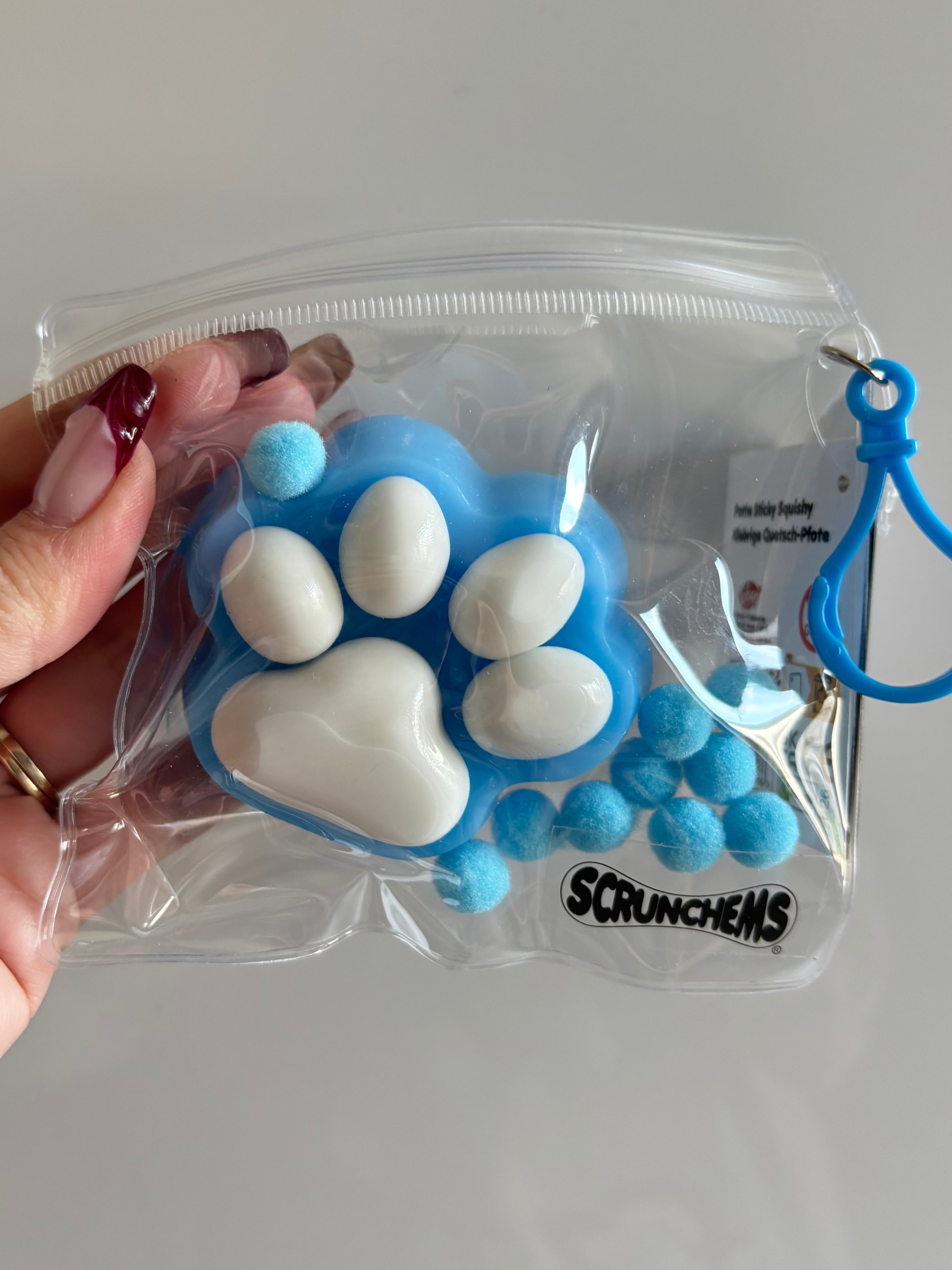Scrunchems sticky squishy paws